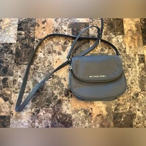 Michael Kors Crossbody Purse Grey